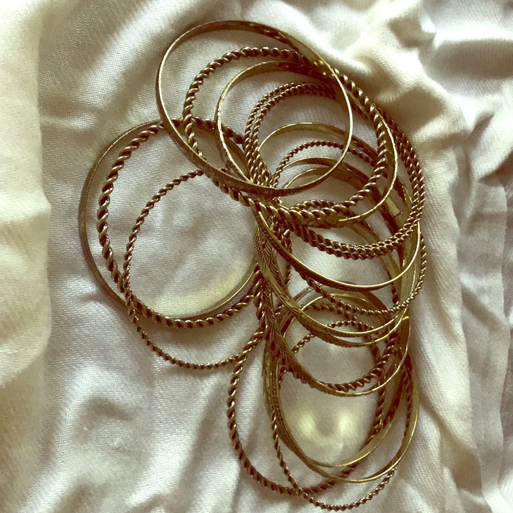 18 Gold bracelets